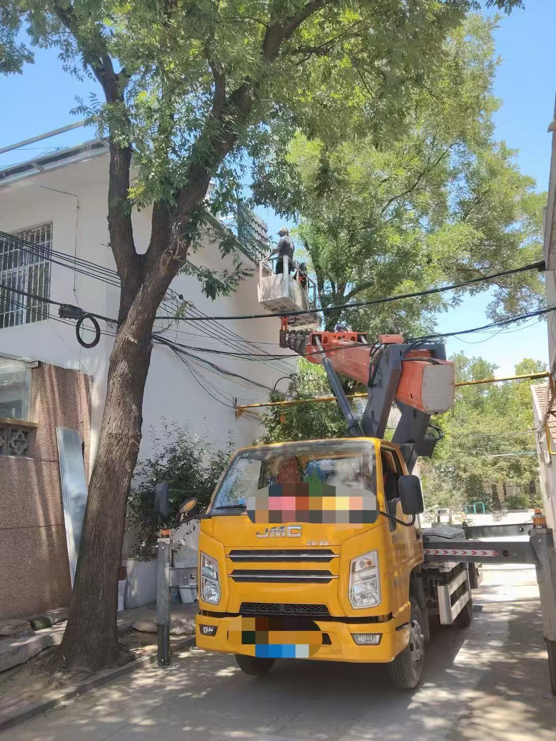 峨边高空作业车能吊装重物吗？最大承载多少公斤？