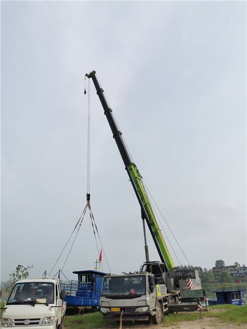 峨边桥梁建设吊装案例